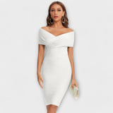 Lara| Elegantična mini haljina s V izrezom